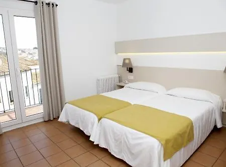 Hotel Ubaldo *